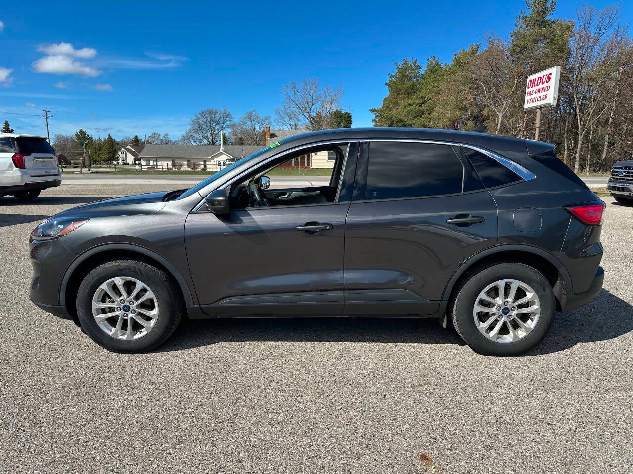 2020 Ford Escape SE AWD 4dr SUV