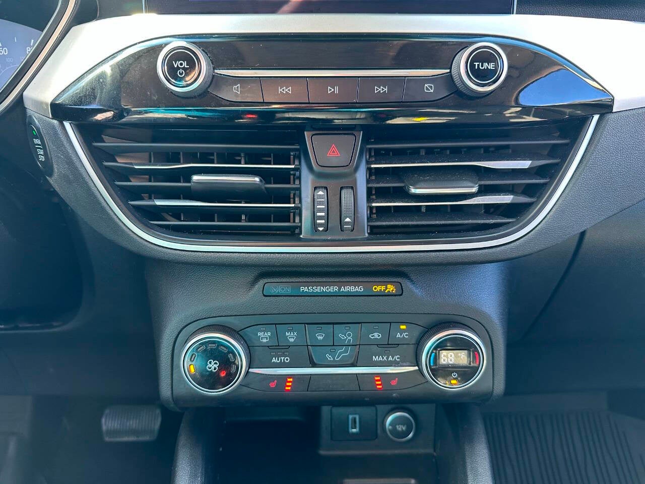 2020 Ford Escape SE AWD 4dr SUV