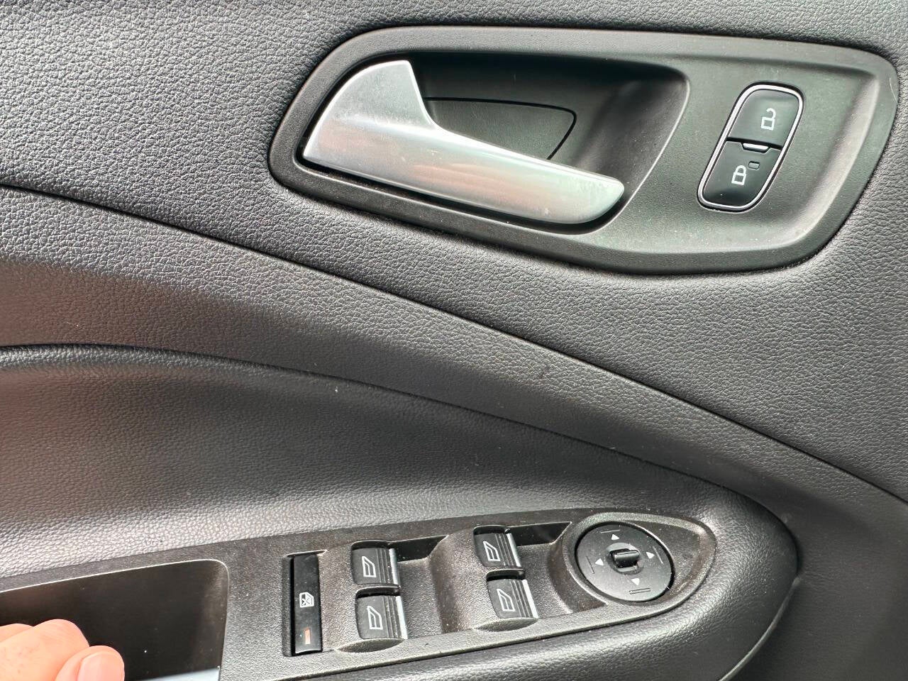 2019 Ford Escape SE AWD 4dr SUV