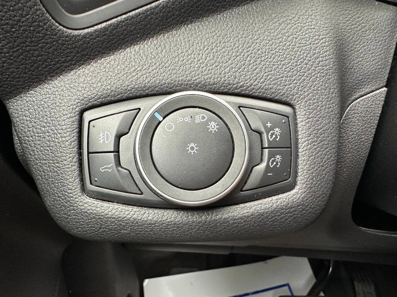 2019 Ford Escape SE AWD 4dr SUV