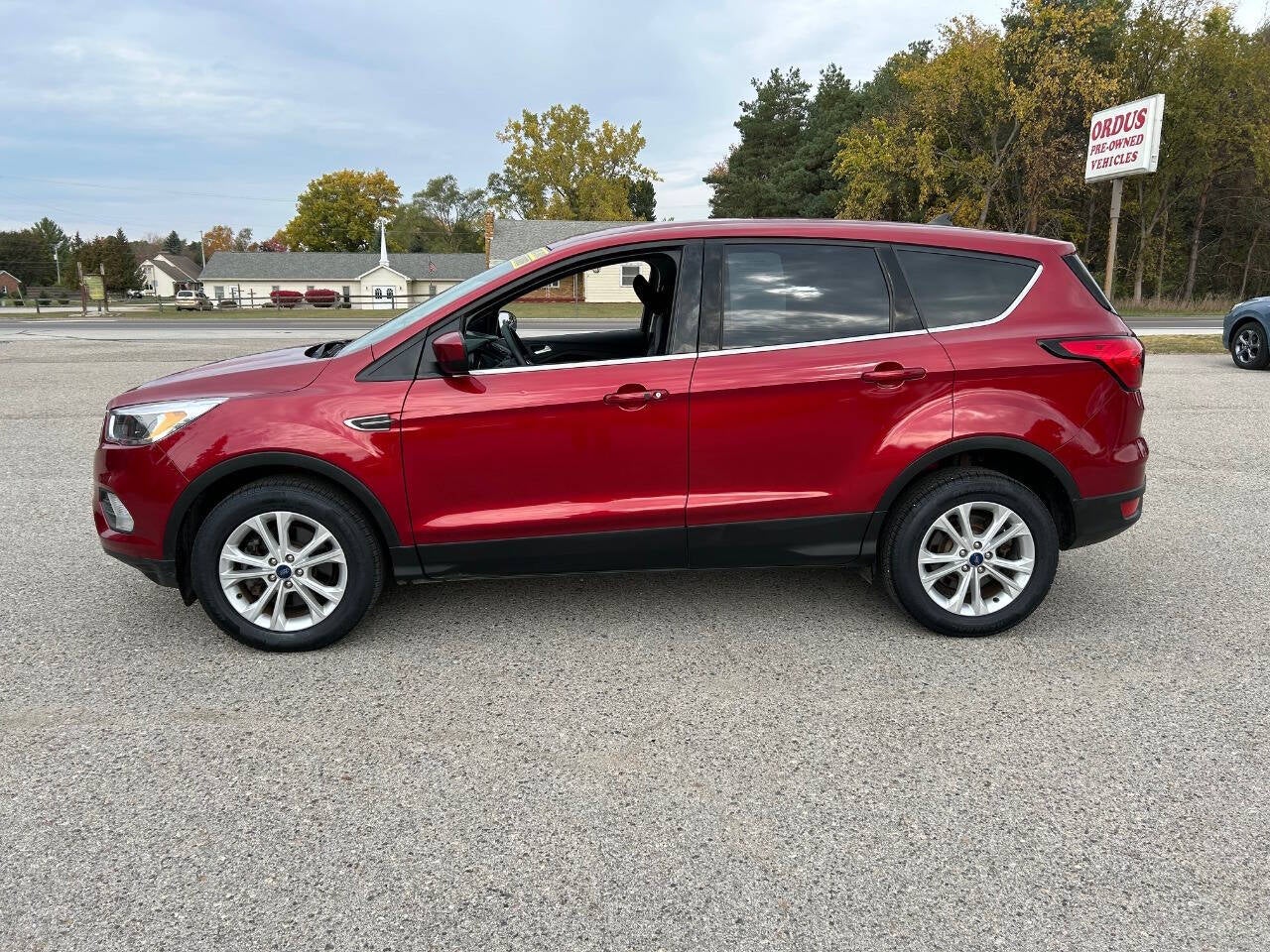 2019 Ford Escape SE AWD 4dr SUV