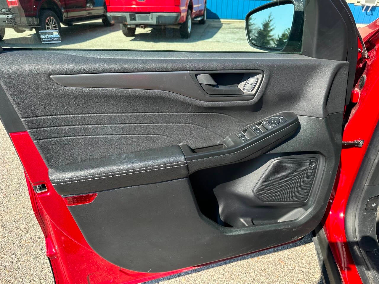 2025 Ford Escape Active AWD 4dr SUV