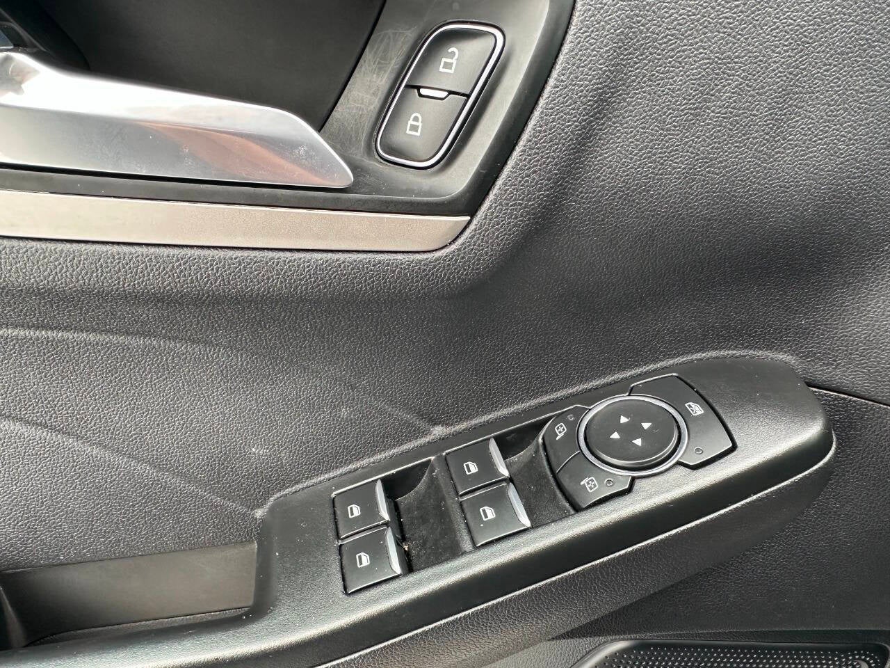 2022 Ford Escape SEL AWD 4dr SUV