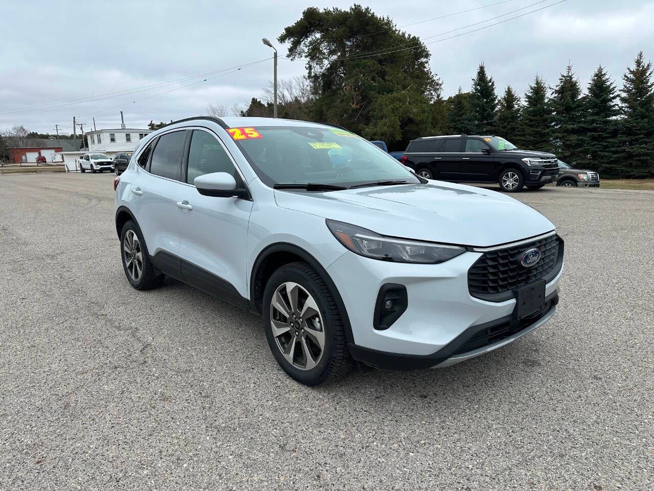 2025 Ford Escape Platinum AWD 4dr SUV