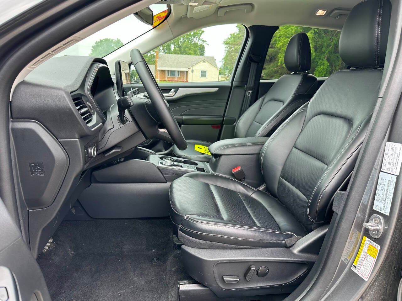 2025 Ford Escape Platinum AWD 4dr SUV