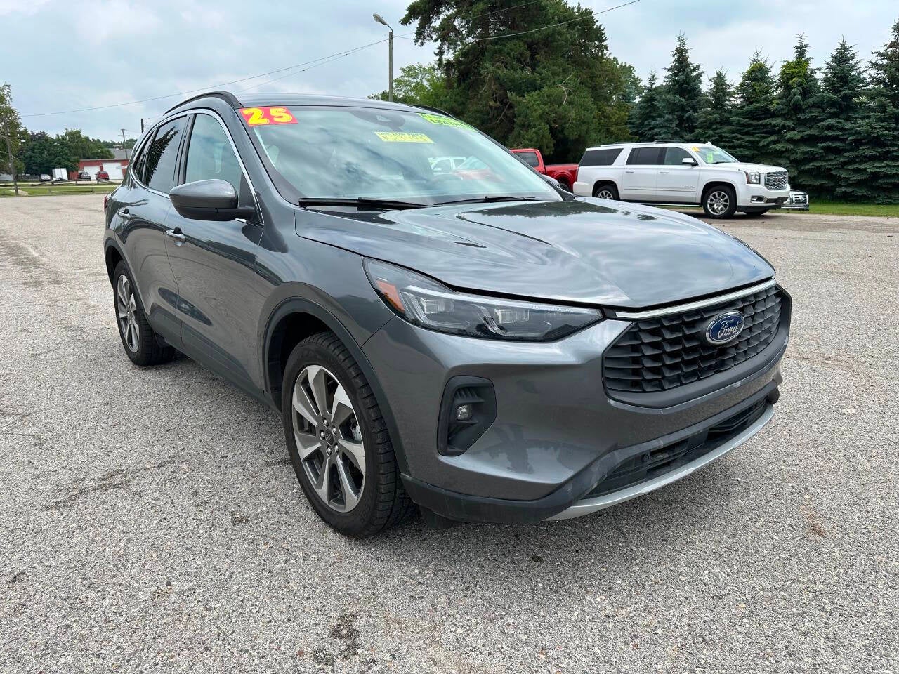 2025 Ford Escape Platinum AWD 4dr SUV