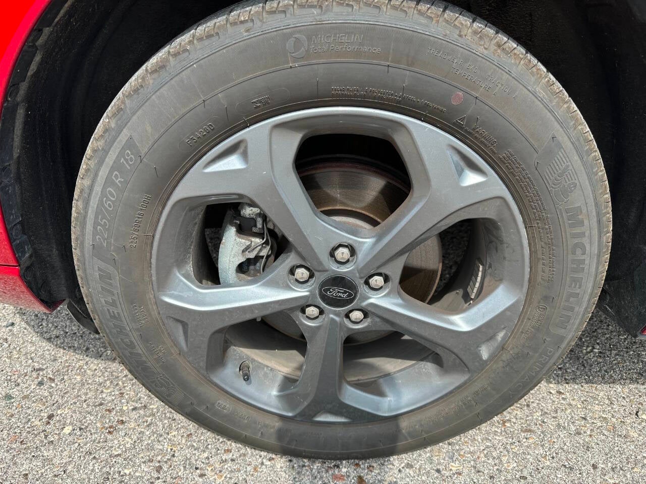 2024 Ford Escape ST Line AWD 4dr SUV