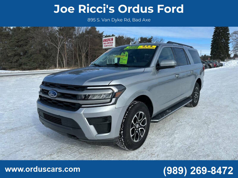 2023 Ford Expedition MAX XLT 4x4 4dr SUV