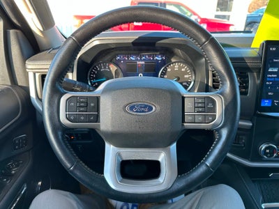 2023 Ford Expedition MAX XLT 4x4 4dr SUV