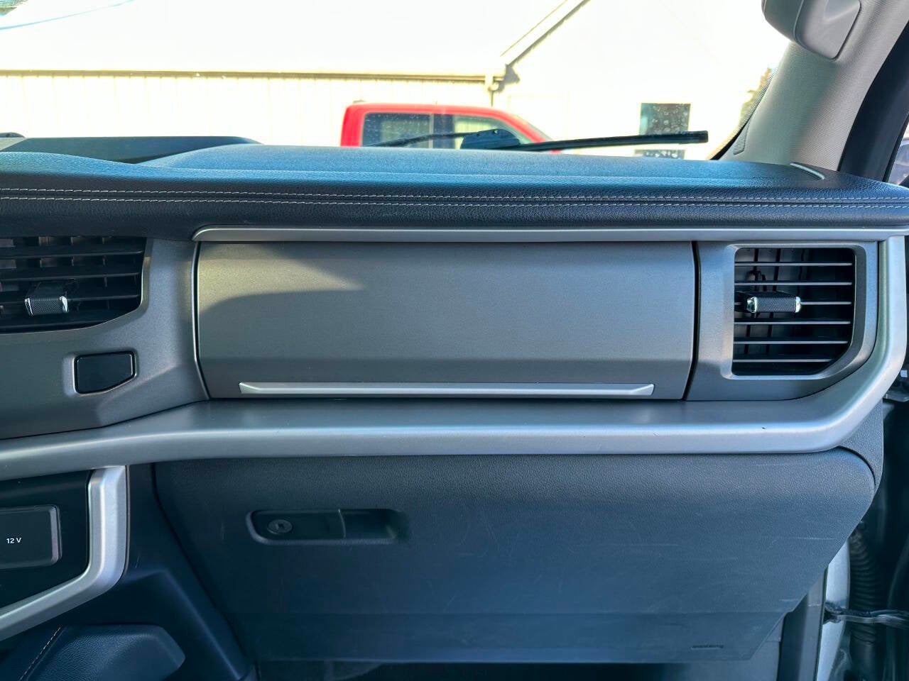 2023 Ford Expedition MAX XLT 4x4 4dr SUV