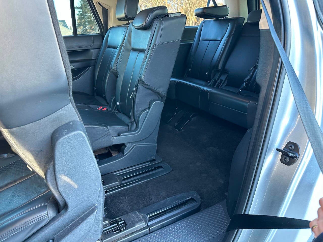 2023 Ford Expedition MAX XLT 4x4 4dr SUV