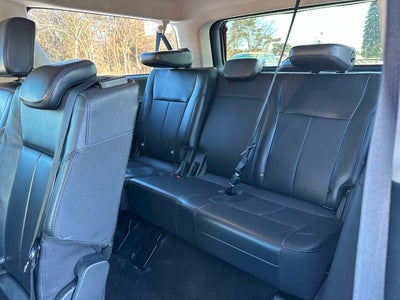 2023 Ford Expedition MAX XLT 4x4 4dr SUV