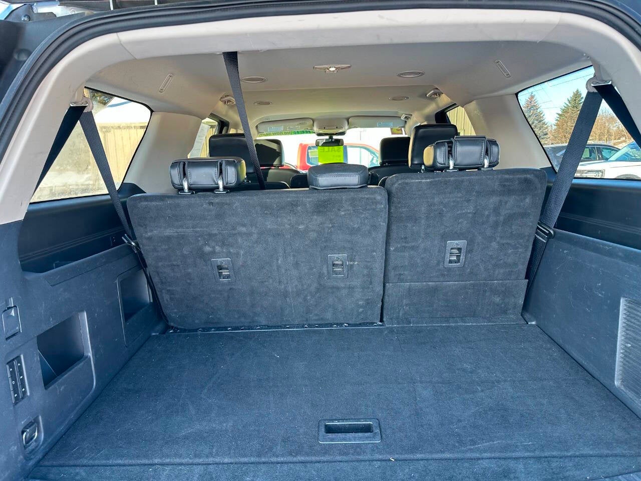 2023 Ford Expedition MAX XLT 4x4 4dr SUV