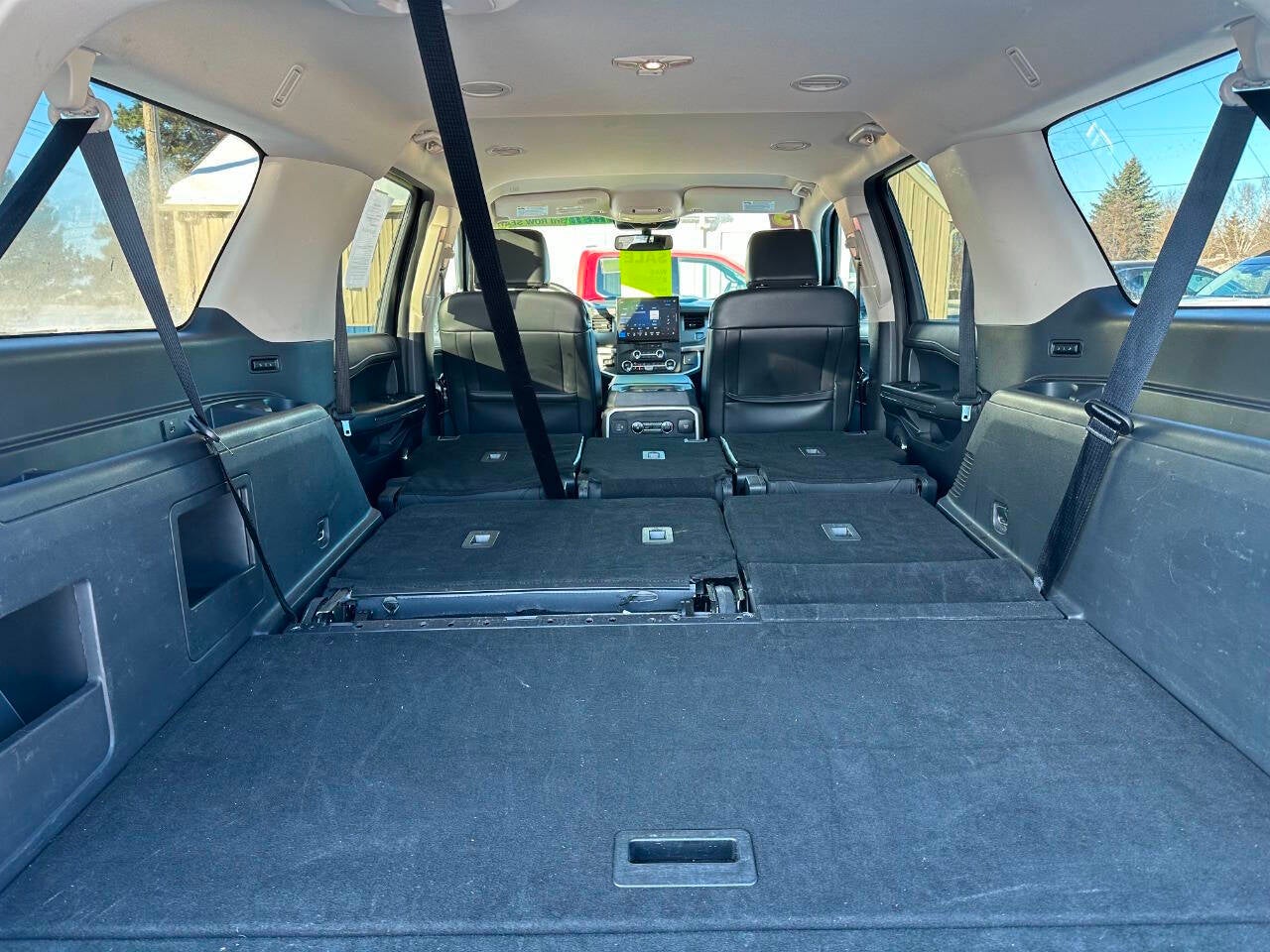 2023 Ford Expedition MAX XLT 4x4 4dr SUV