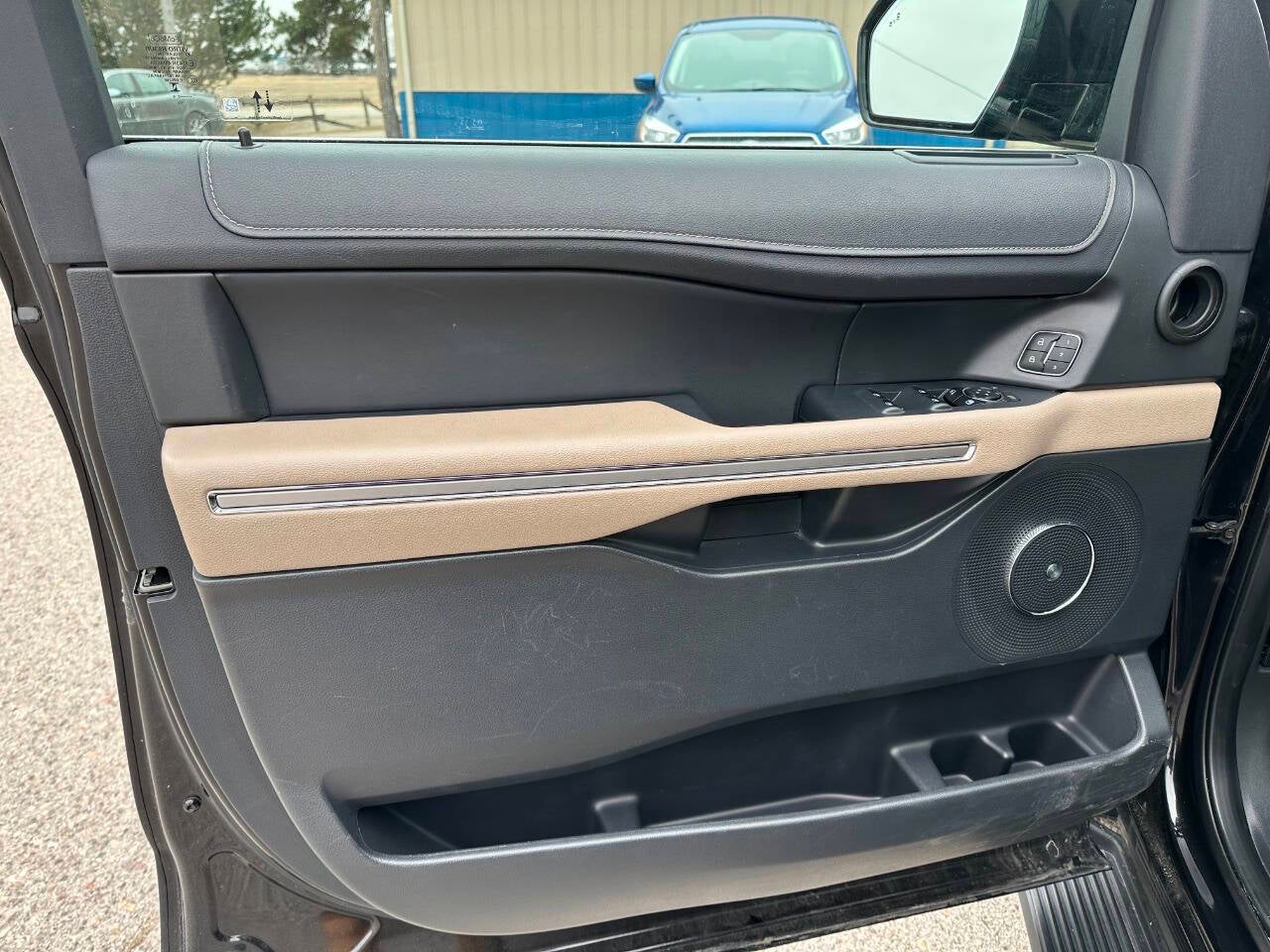 2024 Ford Expedition MAX Limited 4x4 4dr SUV