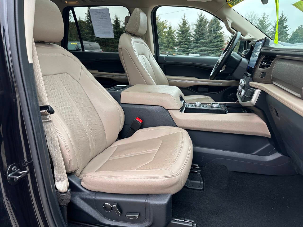 2024 Ford Expedition MAX Limited 4x4 4dr SUV