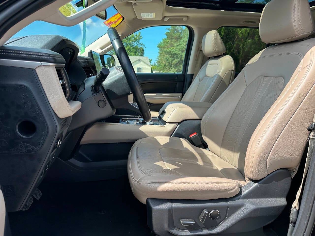 2024 Ford Expedition MAX Limited 4x4 4dr SUV