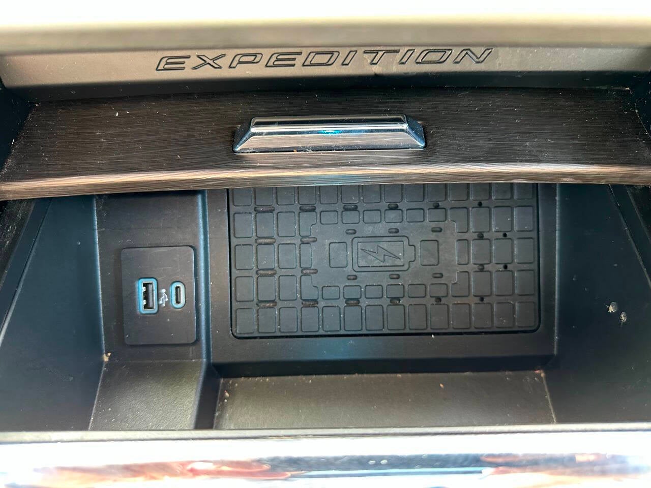 2024 Ford Expedition MAX Limited 4x4 4dr SUV
