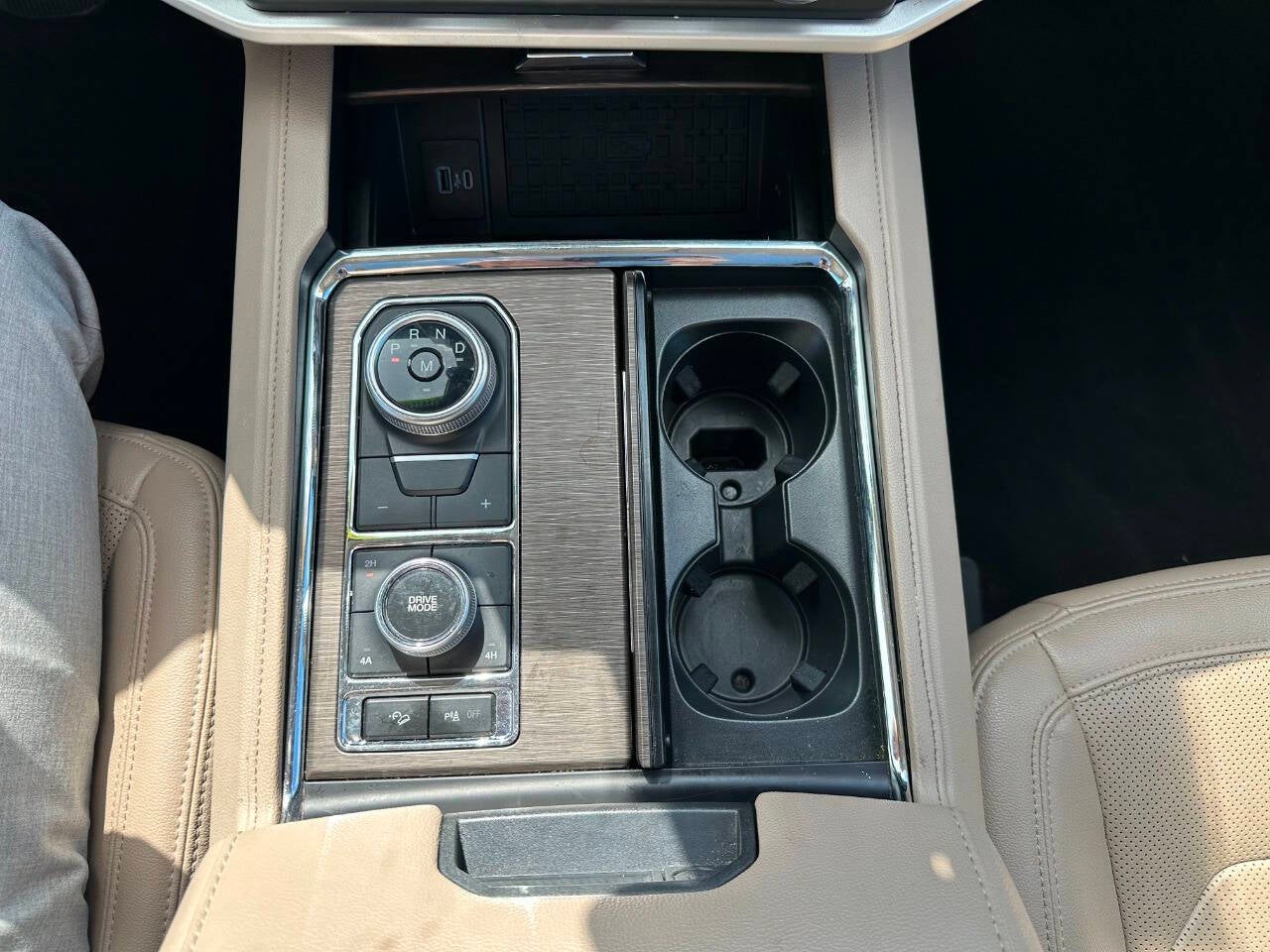 2024 Ford Expedition MAX Limited 4x4 4dr SUV
