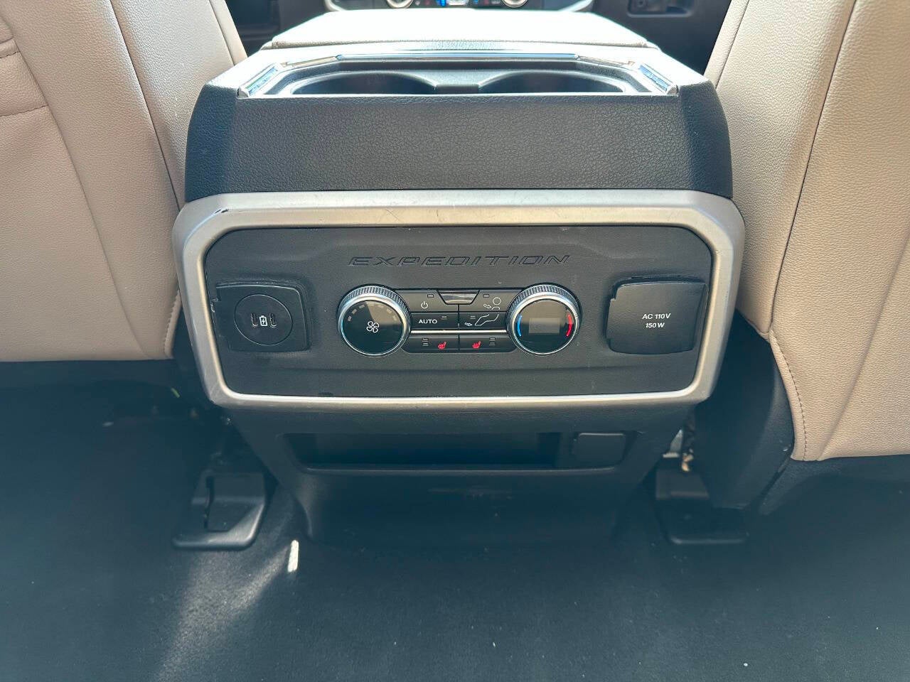2024 Ford Expedition MAX Limited 4x4 4dr SUV