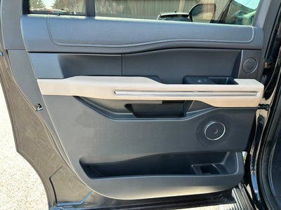 2024 Ford Expedition MAX Limited 4x4 4dr SUV