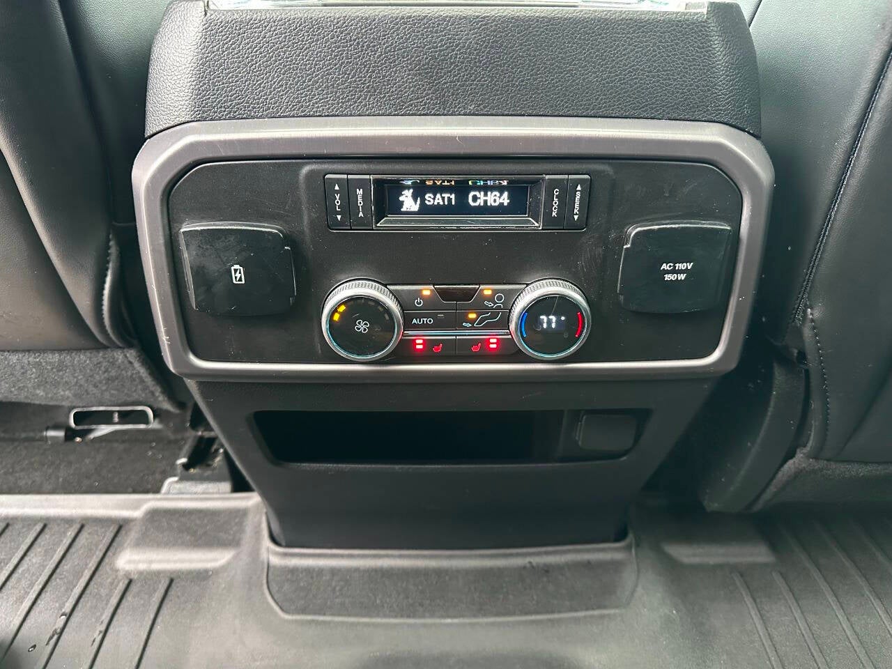 2019 Ford Expedition Platinum 4x4 4dr SUV