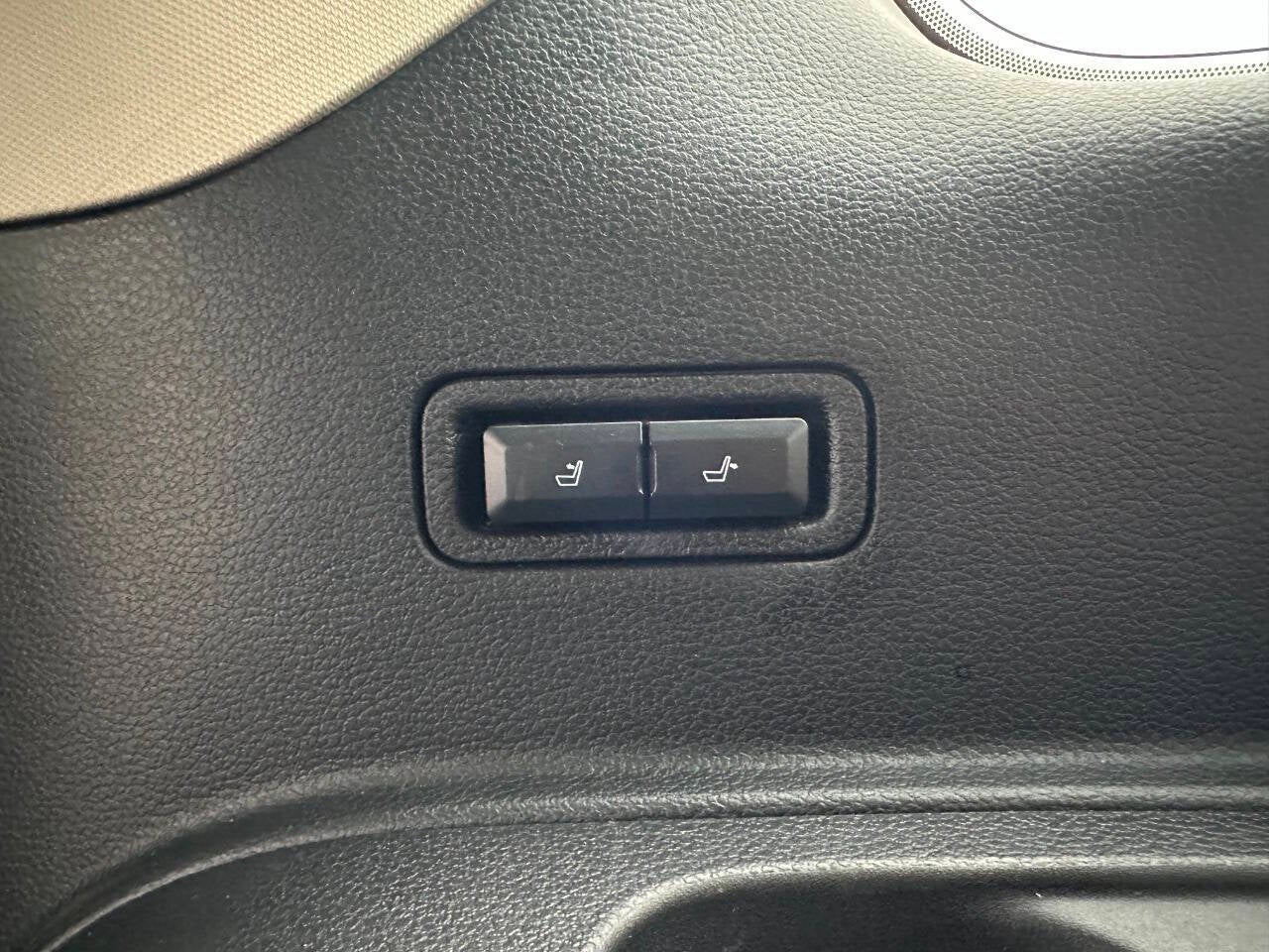 2019 Ford Expedition Platinum 4x4 4dr SUV