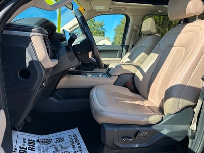 2024 Ford Expedition Limited 4x4 4dr SUV