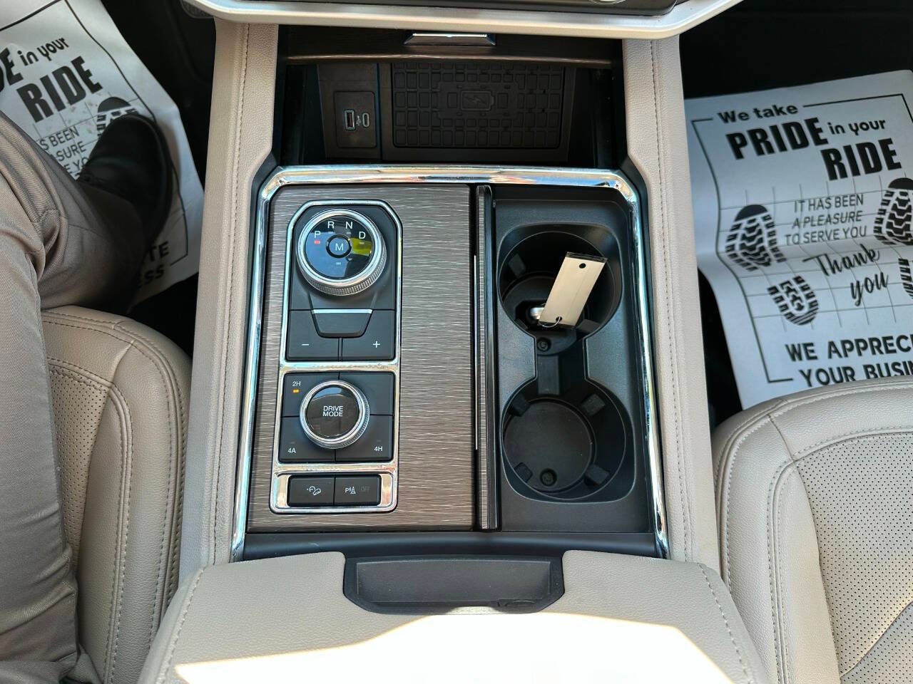 2024 Ford Expedition Limited 4x4 4dr SUV
