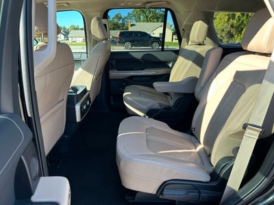 2024 Ford Expedition Limited 4x4 4dr SUV