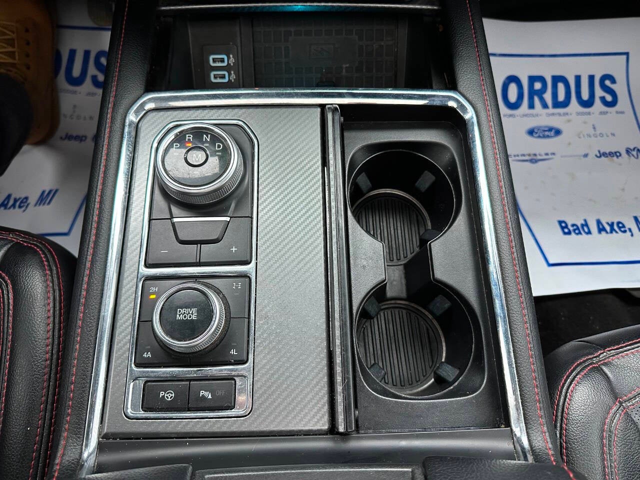 2019 Ford Expedition Limited 4x4 4dr SUV