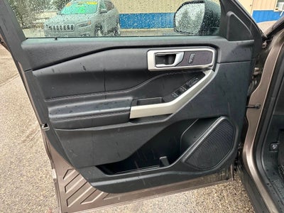 2021 Ford Explorer XLT AWD 4dr SUV