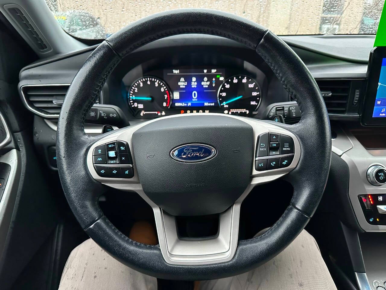 2021 Ford Explorer XLT AWD 4dr SUV
