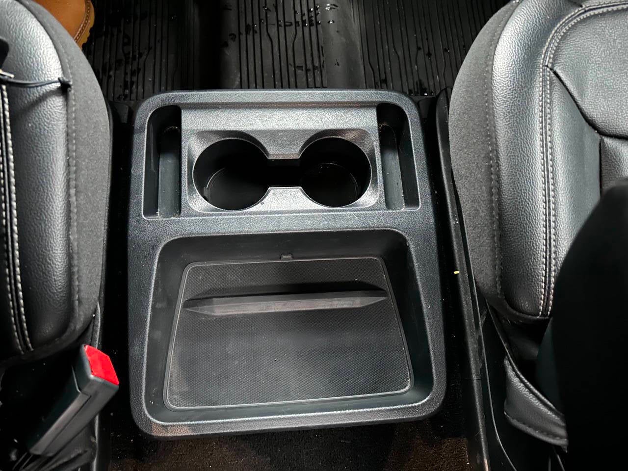 2021 Ford Explorer XLT AWD 4dr SUV