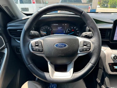 2023 Ford Explorer XLT AWD 4dr SUV