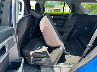2023 Ford Explorer XLT AWD 4dr SUV