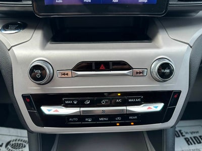 2024 Ford Explorer XLT AWD 4dr SUV