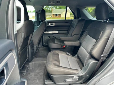 2024 Ford Explorer XLT AWD 4dr SUV