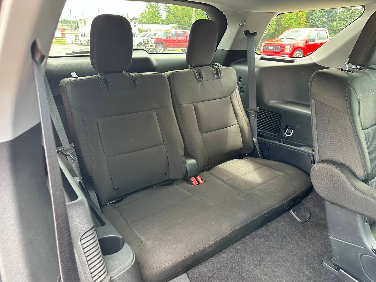 2024 Ford Explorer XLT AWD 4dr SUV