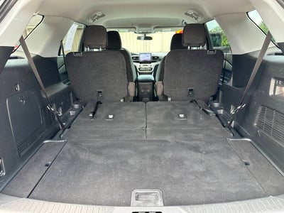 2024 Ford Explorer XLT AWD 4dr SUV