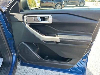 2020 Ford Explorer XLT AWD 4dr SUV