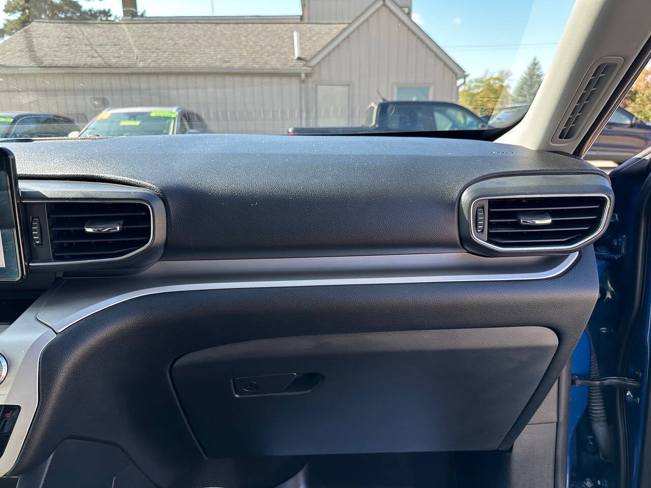2020 Ford Explorer XLT AWD 4dr SUV