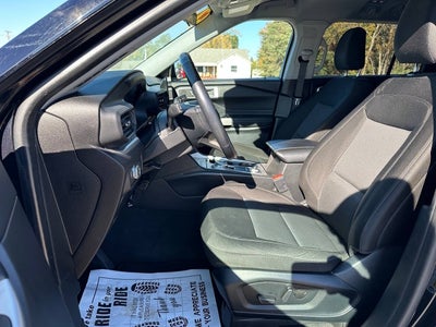 2022 Ford Explorer XLT AWD 4dr SUV