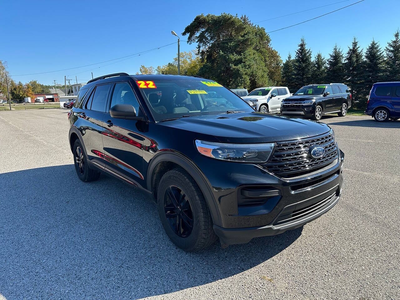 2022 Ford Explorer XLT AWD 4dr SUV