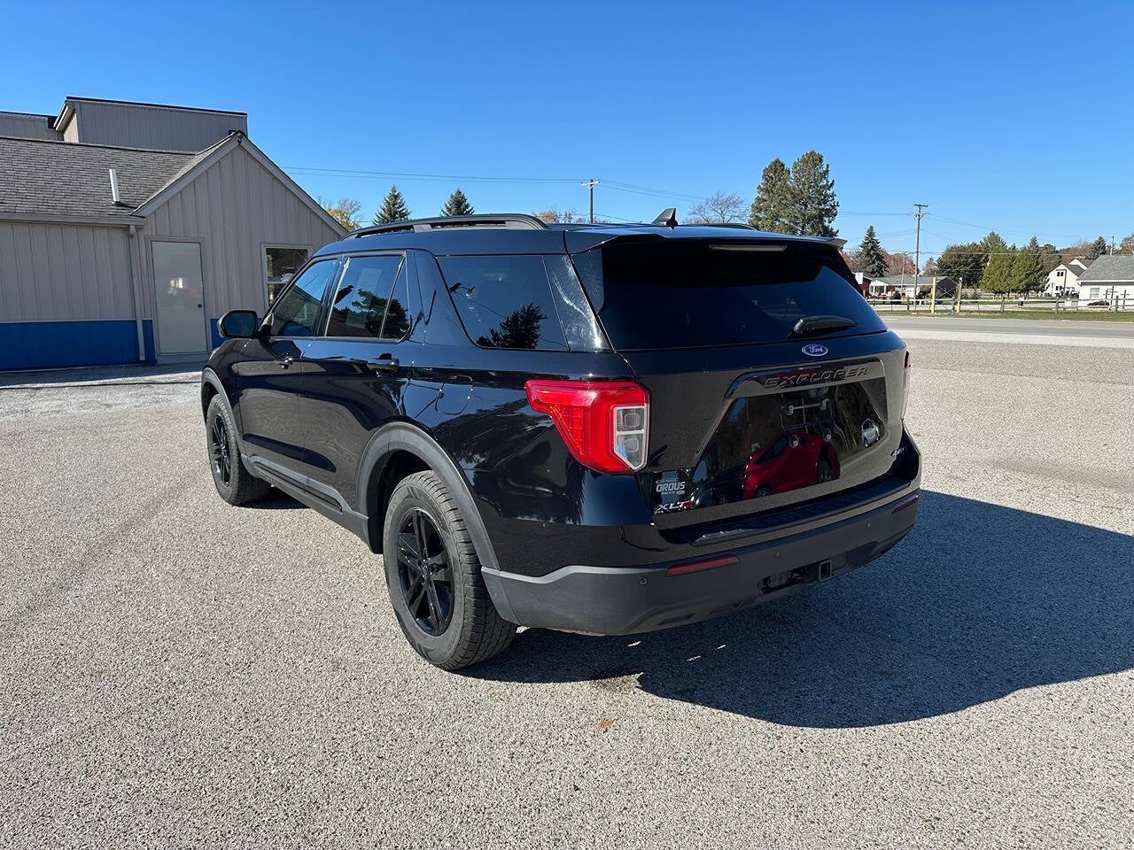 2022 Ford Explorer XLT AWD 4dr SUV