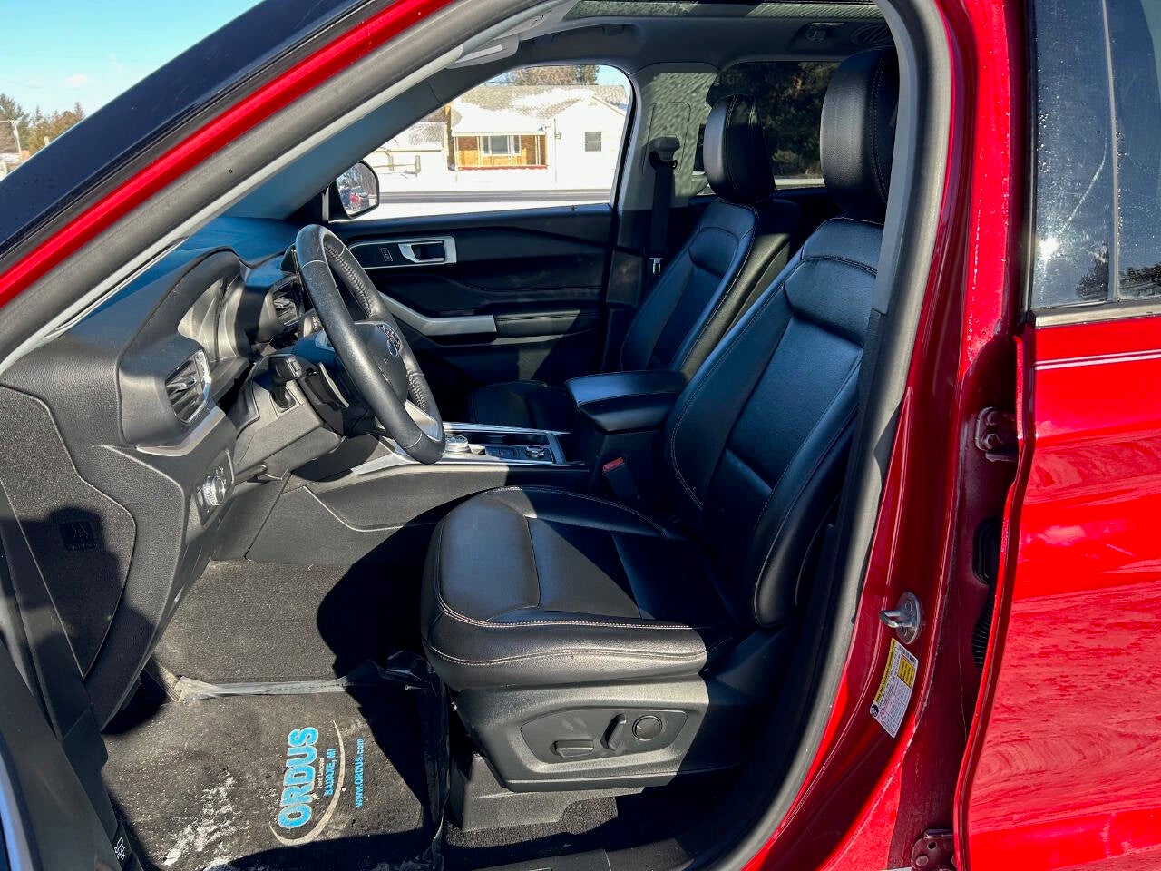 2020 Ford Explorer XLT AWD 4dr SUV