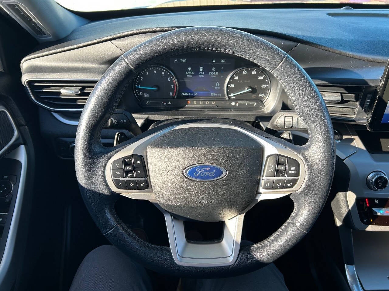 2020 Ford Explorer XLT AWD 4dr SUV