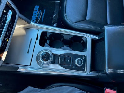 2020 Ford Explorer XLT AWD 4dr SUV