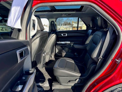 2020 Ford Explorer XLT AWD 4dr SUV