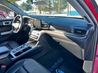 2020 Ford Explorer XLT AWD 4dr SUV